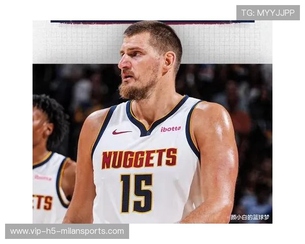 约基奇手递手配合助攻命中，掘金进攻行云流水