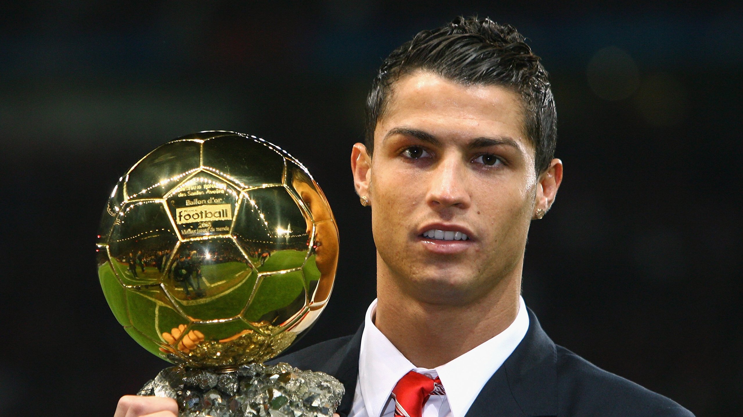 “马科斯·梅特罗的防守之力，成为阿根廷美洲狮队的重要基石”